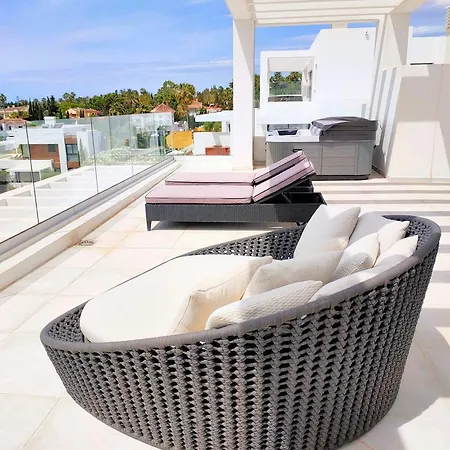 度假居 Penthouse Cortijo Del Golf Puerto Banus