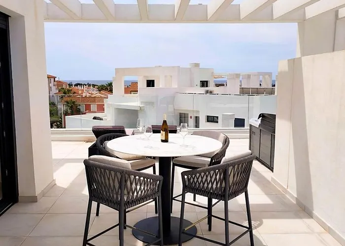 Penthouse Cortijo Del Golf Puerto Banus Будинок відпочинку Естепона