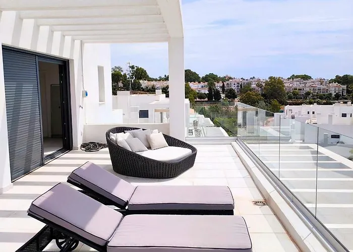 Penthouse Cortijo Del Golf Puerto Banus بيت للعطل *