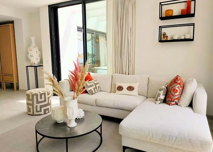 Penthouse Cortijo Del Golf Puerto Banus بيت للعطل إِستيبونا